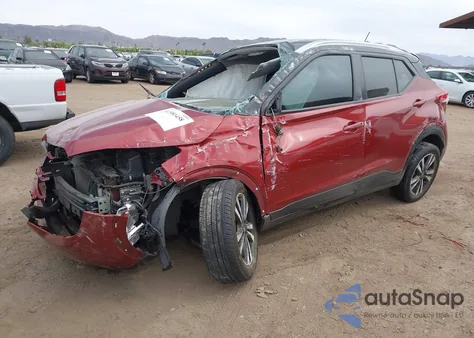 2018 Nissan Kicks Sv z USA, uszkodzony, nr VIN 3N1CP5CU0JL542744